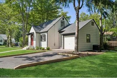 72 Rose Ave, Springfield, NJ 07081 - Photo 20