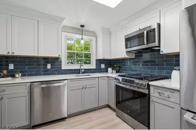 72 Rose Ave, Springfield, NJ 07081 - Photo 2