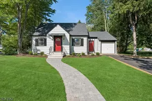 72 Rose Ave, Springfield, NJ 07081 - Photo 1