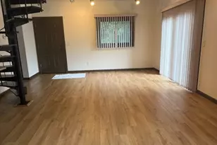 11 Great Gorge Dr, Vernon, NJ 07462 - Photo 4