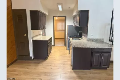 11 Great Gorge Dr #8, Vernon, NJ 07462 - Photo 2
