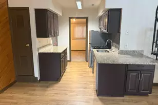 11 Great Gorge Dr, Vernon, NJ 07462 - Photo 2