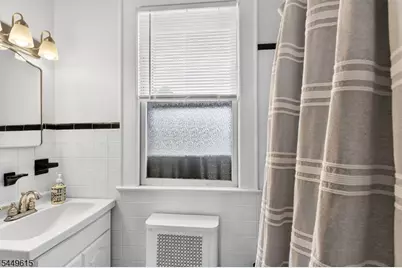 122 2nd Ave, Newark, NJ 07104 - Photo 26