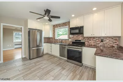 345 Bowden Rd, Cedar Grove, NJ 07009 - Photo 10