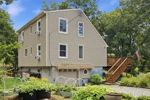 26 Lake Shore Rd W, Hardyston Township, NJ 07460 - Photo 6