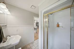 26 Lake Shore Rd W, Hardyston Township, NJ 07460 - Photo 20