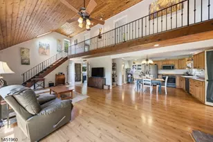 26 Lake Shore Rd W, Hardyston Township, NJ 07460 - Photo 8