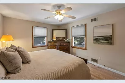 19 Edgewood Rd, Ringwood, NJ 07456 - Photo 20