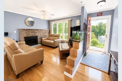 32 Mountain Ave, Rockaway Township, NJ 07866 - Photo 2