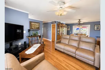32 Mountain Ave, Rockaway Township, NJ 07866 - Photo 4