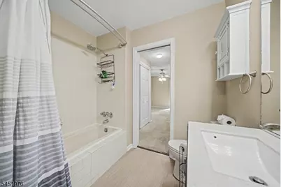 24 Pine Hollow Ct, Jefferson Township, NJ 07438 - Photo 28