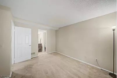 24 Pine Hollow Ct, Jefferson Township, NJ 07438 - Photo 20