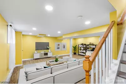 624 Robin Rd, Hillsborough Township, NJ 08844 - Photo 16