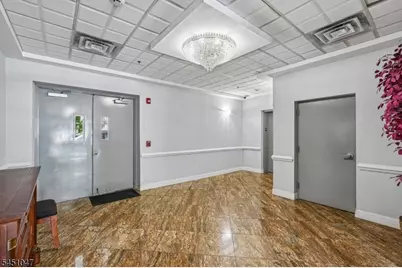 411-419 Chestnut St #3B, Newark, NJ 07105 - Photo 36