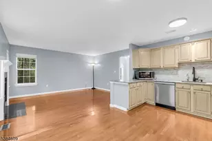 79 Morning Watch Rd, Wayne, NJ 07470 - Photo 10
