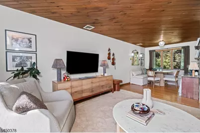 519 Old Boonton Rd, Boonton Town, NJ 07005 - Photo 10