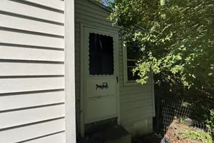 208 Old York Rd, Raritan Township, NJ 08822 - Photo 2
