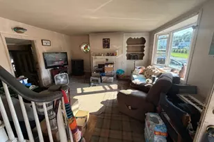 208 Old York Rd, Raritan Township, NJ 08822 - Photo 4