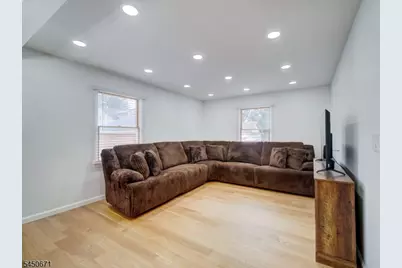 21 N 18th St, Kenilworth, NJ 07033 - Photo 10