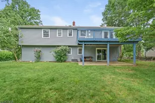28 Bear Brook Ln, Livingston, NJ 07039 - Photo 20