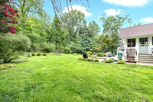 248 Johnston Dr, Watchung, NJ 07069 - Photo 40