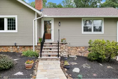 248 Johnston Dr, Watchung, NJ 07069 - Photo 32
