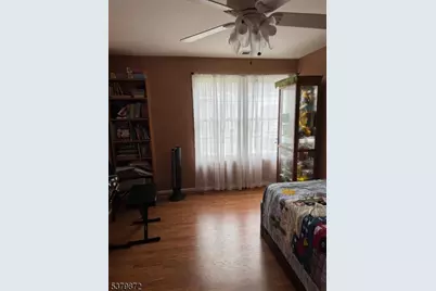109 Turlington Ct, Livingston, NJ 07039 - Photo 12