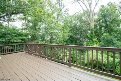 7 White Oak Dr, Vernon, NJ 07461 - Photo 28