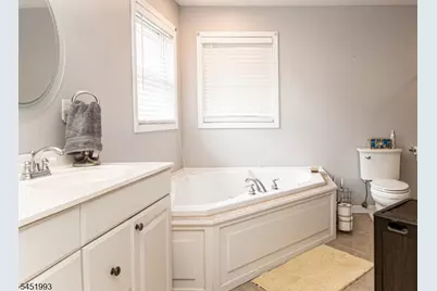 7 White Oak Dr, Vernon, NJ 07461 - Photo 18