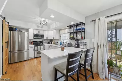 312 Littleton Ave, Newark, NJ 07103 - Photo 6