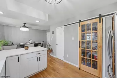 312 Littleton Ave, Newark, NJ 07103 - Photo 8