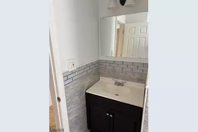 164 Autumn St, Passaic, NJ 07055 - Photo 4