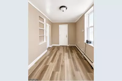31 White St, West Orange Township, NJ 07052 - Photo 2
