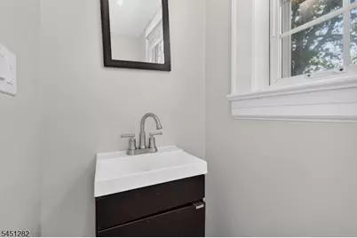 112 Rosewood Ter, Linden, NJ 07036 - Photo 14
