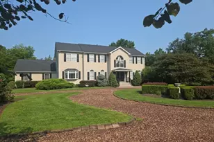 32 Coddington Rd, Readington, NJ 08889 - Photo 2