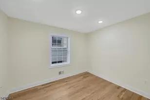 58 Vermont Ave, Newark, NJ 07106 - Photo 8