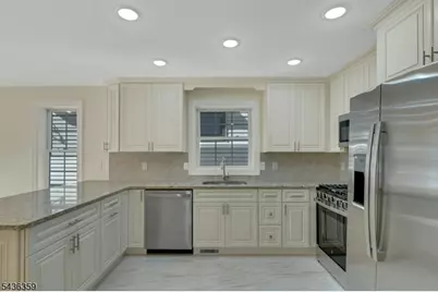 58 Vermont Ave, Newark, NJ 07106 - Photo 4