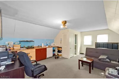 48 Cedarhurst Ave, Woodland Park, NJ 07424 - Photo 16