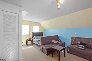 48 Cedarhurst Ave, Woodland Park, NJ 07424 - Photo 14