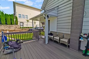 48 Cedarhurst Ave, Woodland Park, NJ 07424 - Photo 32