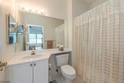 607 Brittany Dr, Wayne, NJ 07470 - Photo 16