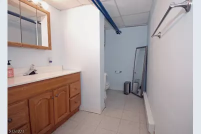 131 Weiss Ter, Raritan, NJ 08869 - Photo 28