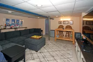 131 Weiss Terrace, Raritan, NJ 08869 - Photo 24