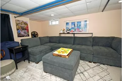 131 Weiss Ter, Raritan, NJ 08869 - Photo 24