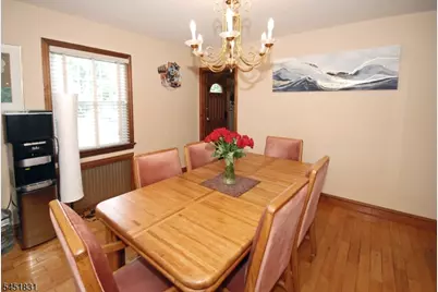 131 Weiss Ter, Raritan, NJ 08869 - Photo 8