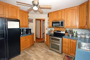 131 Weiss Terrace, Raritan, NJ 08869 - Photo 10