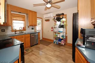 131 Weiss Terrace, Raritan, NJ 08869 - Photo 12