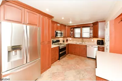1556 Wyndmoor Ave, Hillside, NJ 07205 - Photo 6