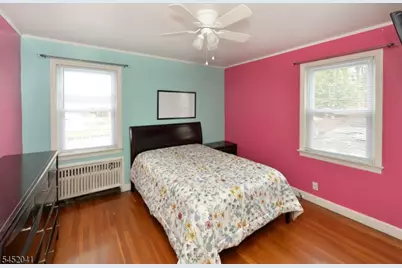 1556 Wyndmoor Ave, Hillside, NJ 07205 - Photo 10