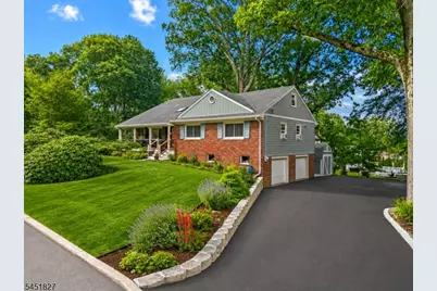 64 Grandview Dr, North Haledon, NJ 07508 - Photo 2